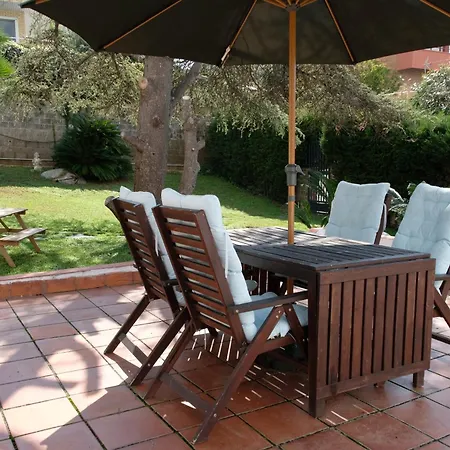 Casa Familiar En La Playa Con Piscina *