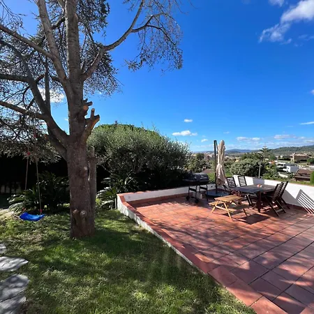 Casa Familiar En La Playa Con Piscina Teia